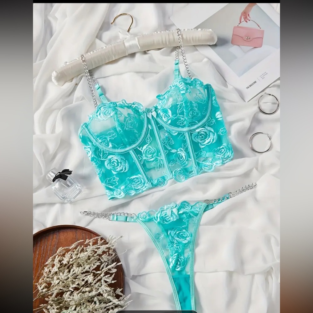 Sexy Floral Embroidered Lingerie Set